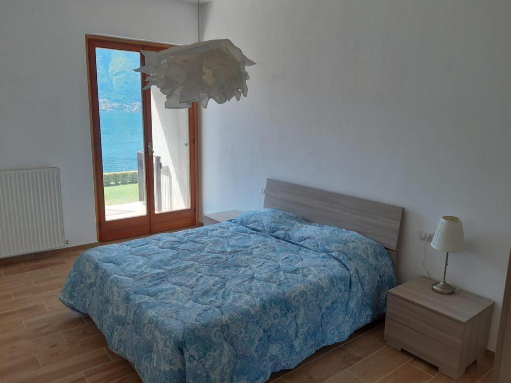 Big Apartment With Lake View And Two Bedrooms Sala Comacina Eksteriør billede